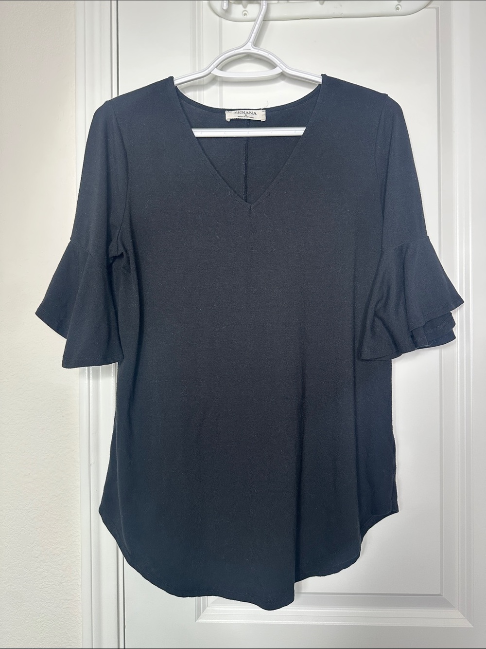 ZENANA V-Neck Flutter Sleeve Blouse Tunic Black Size Small